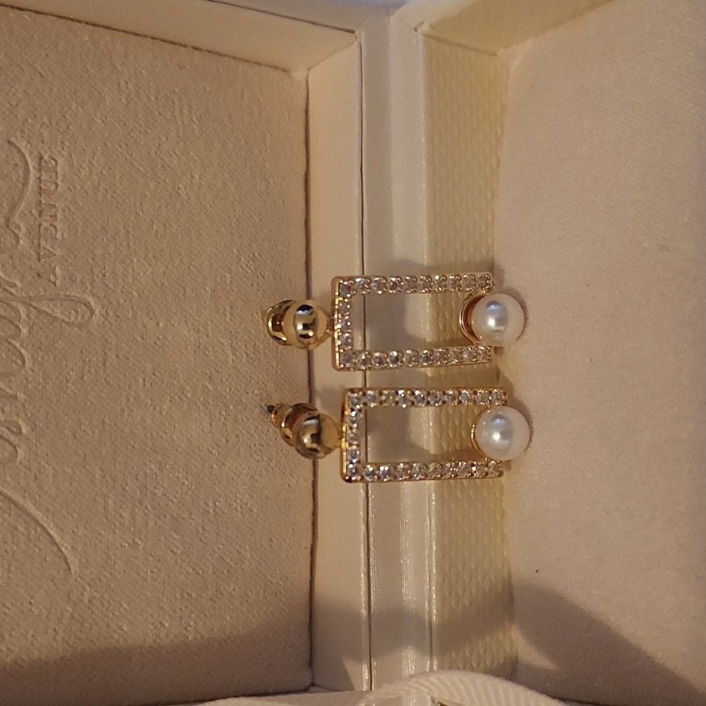 Ashlynn Avenue Earrings
